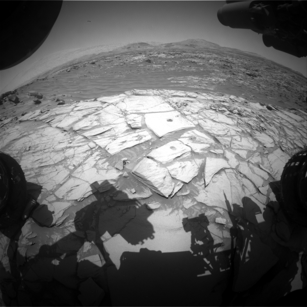 Nasa's Mars rover Curiosity acquired this image using its Front Hazard Avoidance Camera (Front Hazcam) on Sol 2712, at drive 654, site number 79