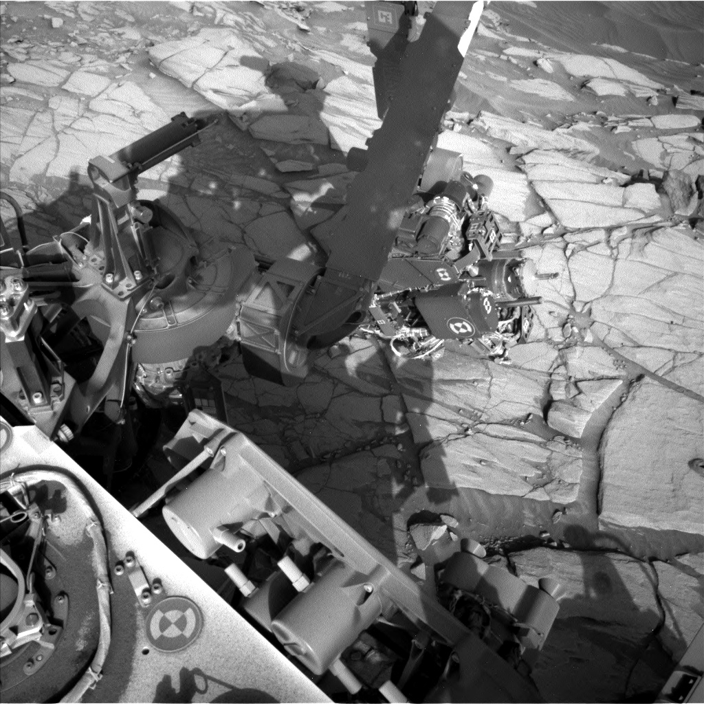 Nasa's Mars rover Curiosity acquired this image using its Left Navigation Camera on Sol 2724, at drive 654, site number 79