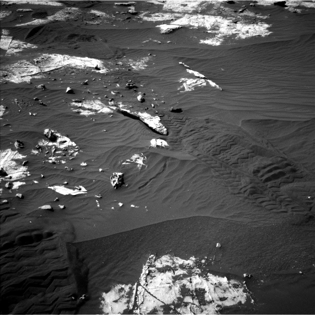 Nasa's Mars rover Curiosity acquired this image using its Left Navigation Camera on Sol 2734, at drive 1180, site number 79