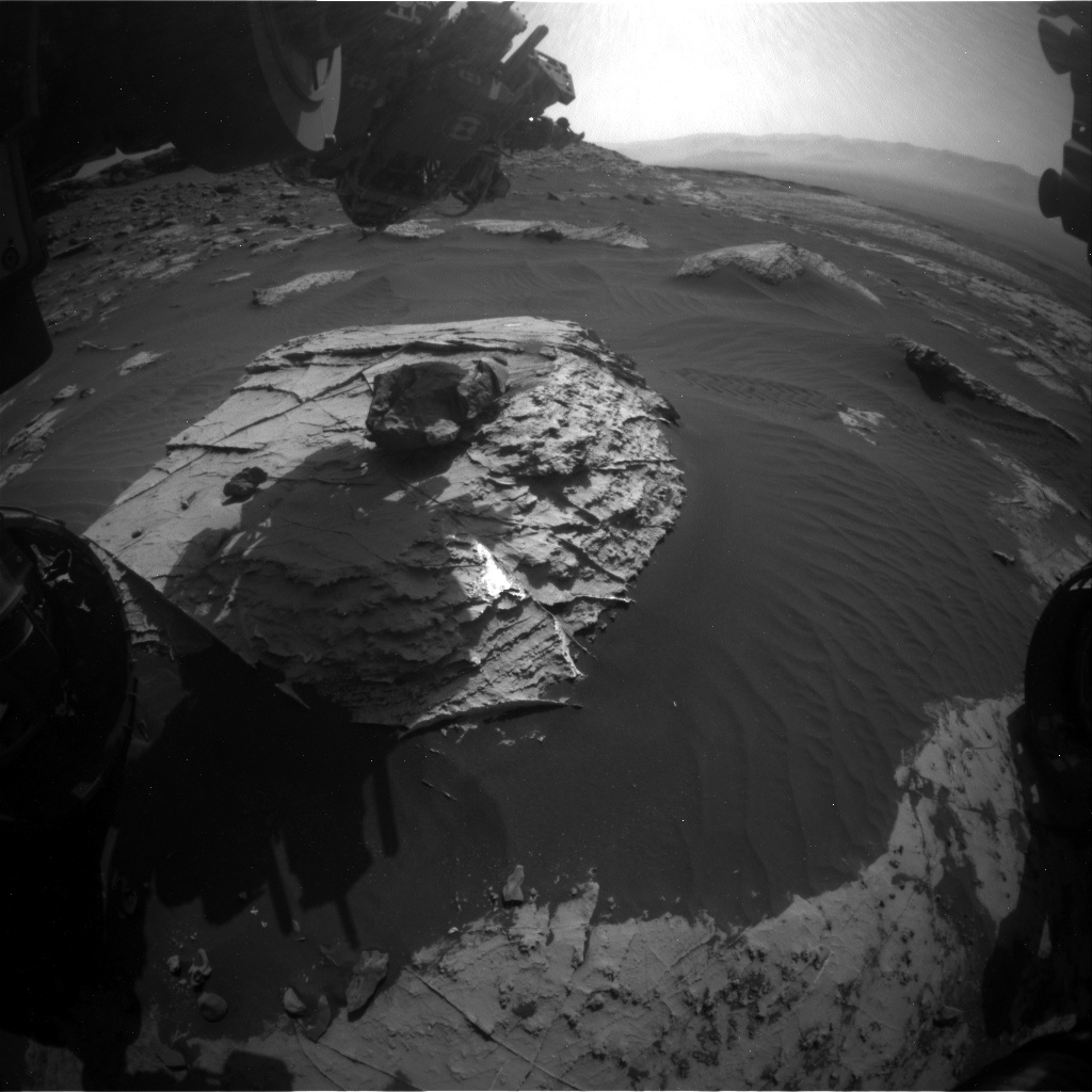 Nasa's Mars rover Curiosity acquired this image using its Front Hazard Avoidance Camera (Front Hazcam) on Sol 2735, at drive 1222, site number 79