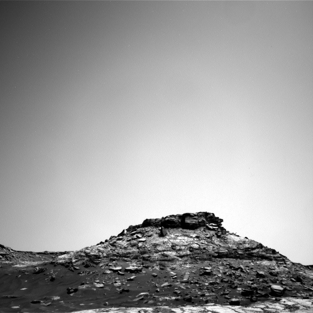 Nasa's Mars rover Curiosity acquired this image using its Right Navigation Camera on Sol 2750, at drive 2008, site number 79