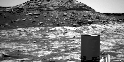 Nasa's Mars rover Curiosity acquired this image using its Right Navigation Camera on Sol 2772, at drive 2008, site number 79