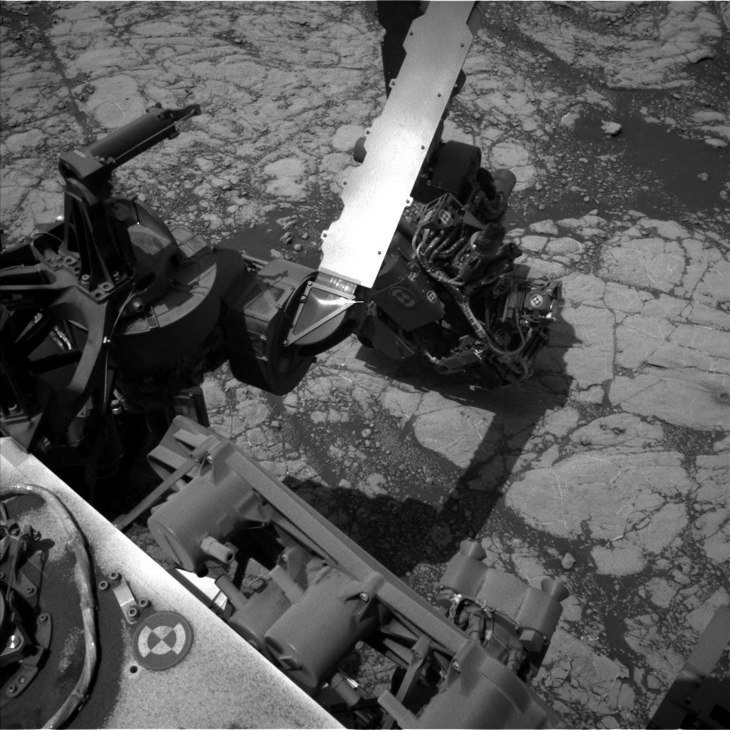 Nasa's Mars rover Curiosity acquired this image using its Left Navigation Camera on Sol 2775, at drive 2008, site number 79