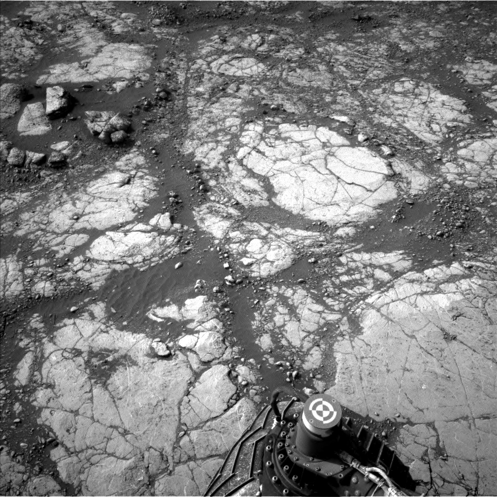 Nasa's Mars rover Curiosity acquired this image using its Left Navigation Camera on Sol 2780, at drive 2330, site number 79