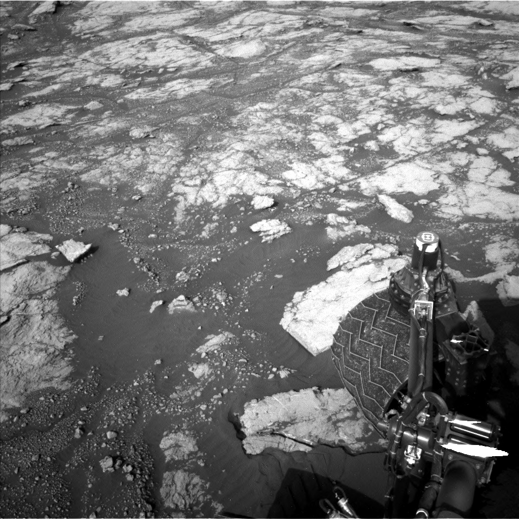 Nasa's Mars rover Curiosity acquired this image using its Left Navigation Camera on Sol 2790, at drive 1346, site number 80