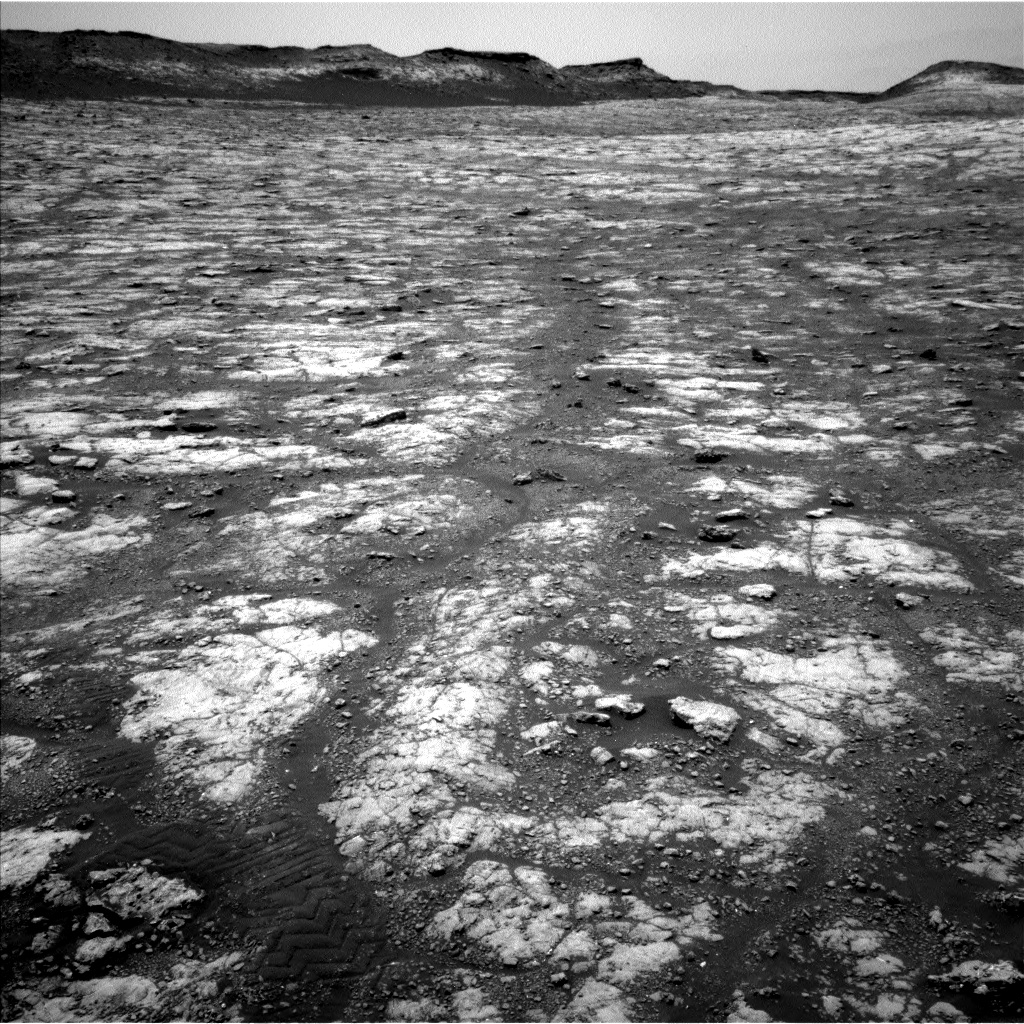 Nasa's Mars rover Curiosity acquired this image using its Left Navigation Camera on Sol 2791, at drive 1398, site number 80