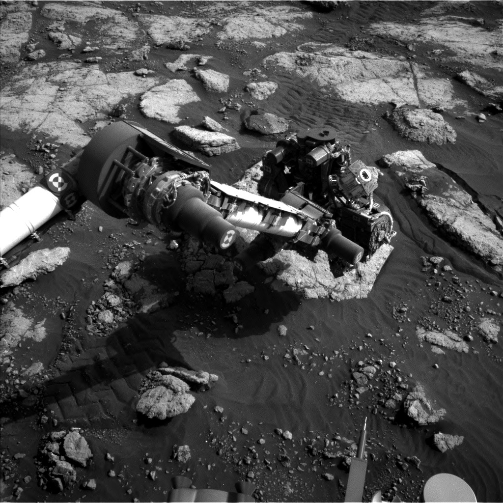 Nasa's Mars rover Curiosity acquired this image using its Left Navigation Camera on Sol 2792, at drive 1398, site number 80