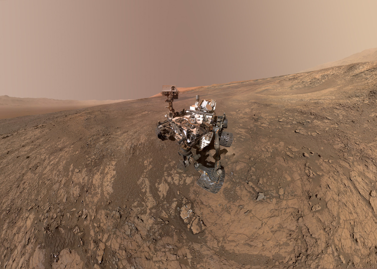 This self-portrait of NASA's Curiosity Mars rover shows the vehicle on Vera Rubin Ridge, which it's been investigating for the past several months. 
