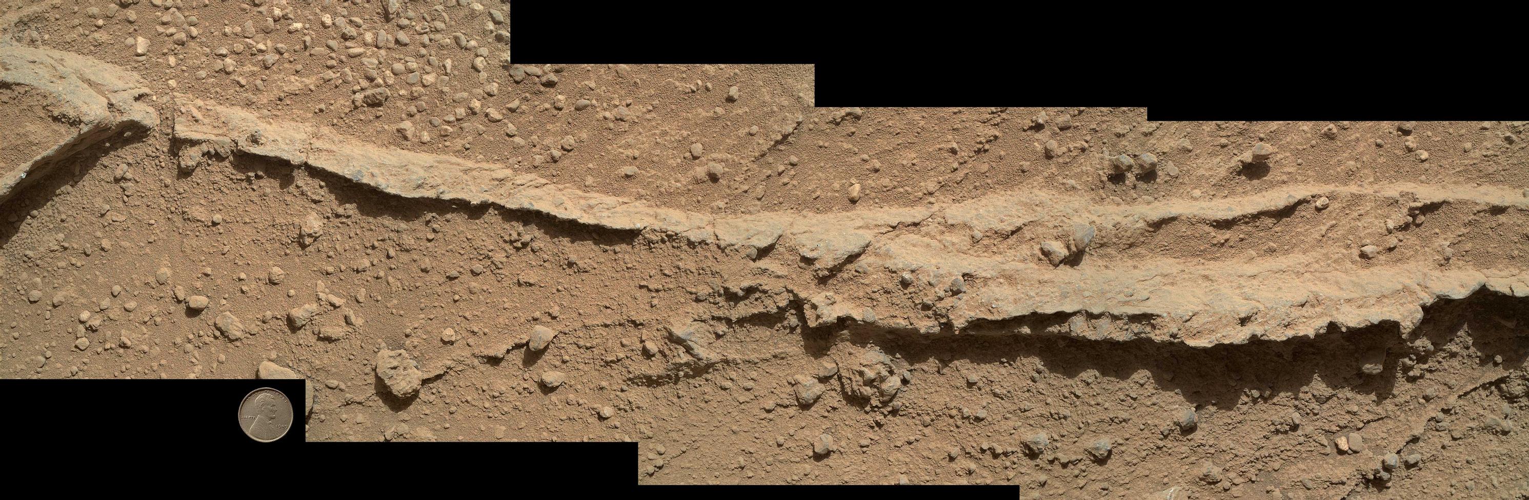 Close-up of Ridge in Rock Outcrop at Curiosity's Waypoint 1